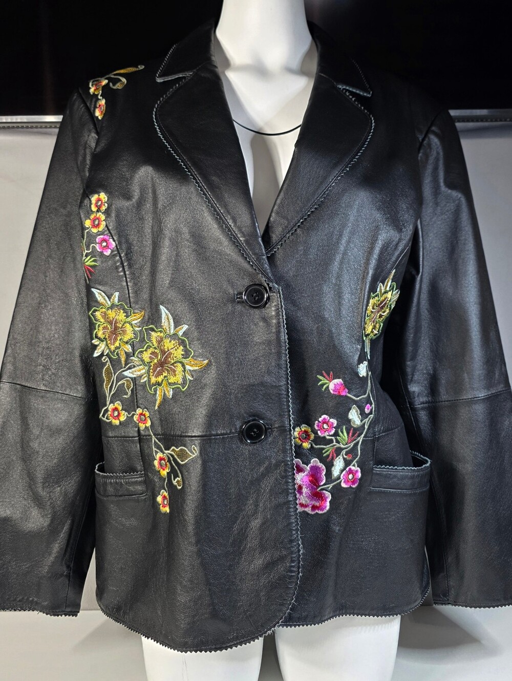 Lew Magram Collection Vintage Floral Embroidered Leather Jacket Size 20W